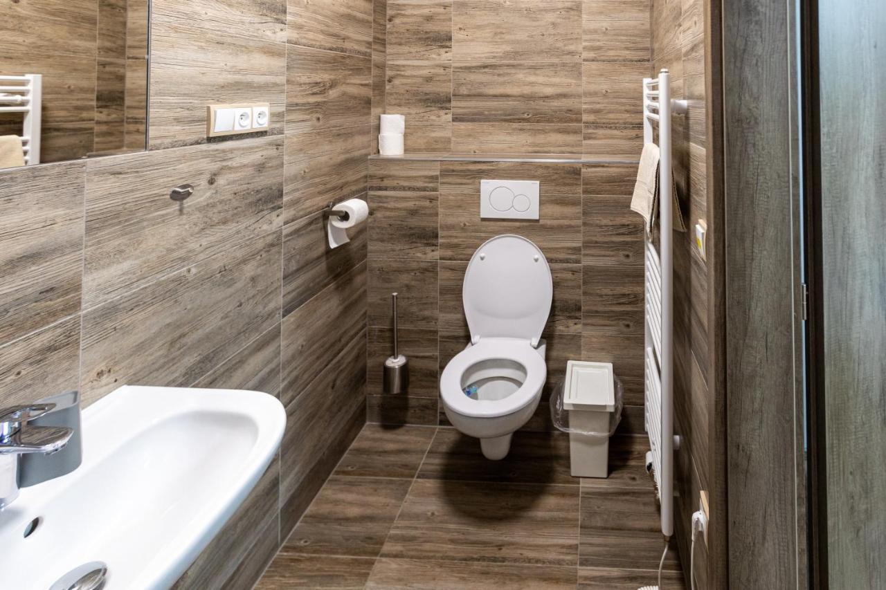 Apartmany Za Dvorem Velké Pavlovice Εξωτερικό φωτογραφία