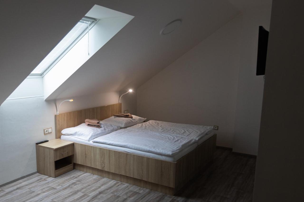 Apartmany Za Dvorem Velké Pavlovice Εξωτερικό φωτογραφία